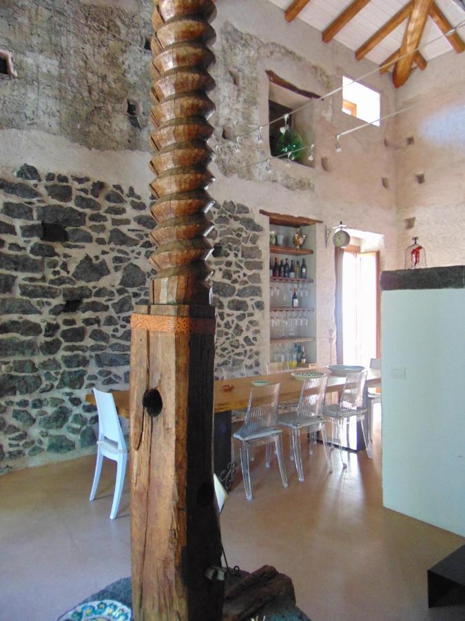 La Corte Di Bafe B&B "Slow Life" Zafferana Etnea Exteriör bild