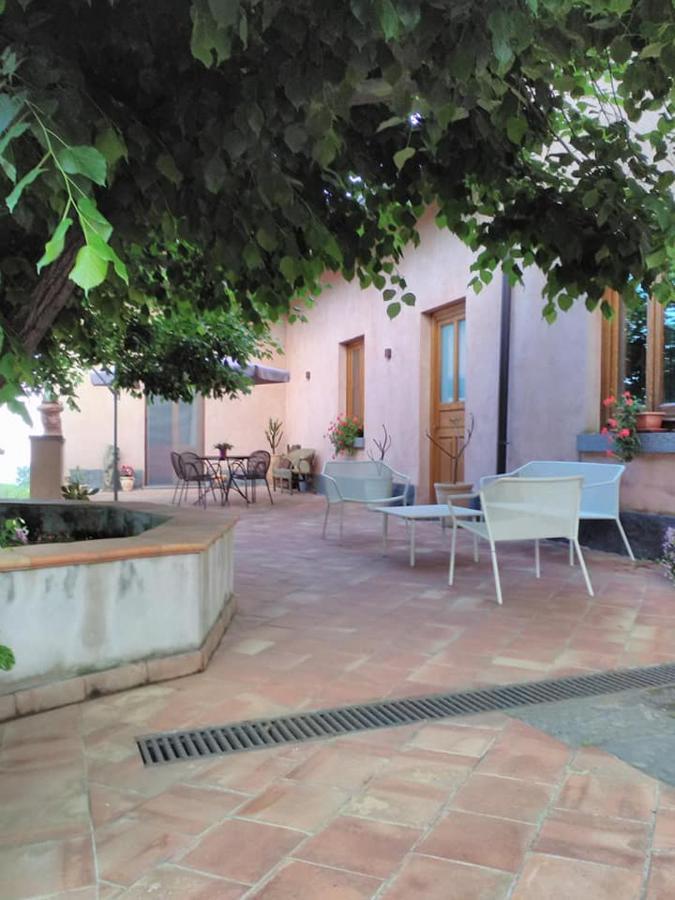 La Corte Di Bafe B&B "Slow Life" Zafferana Etnea Exteriör bild